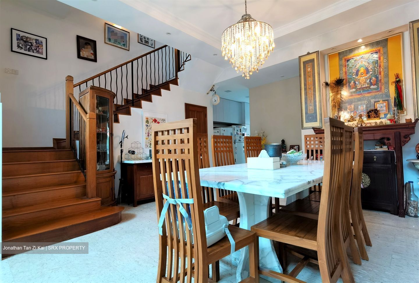 The Riverina (D18), Terrace #323752561